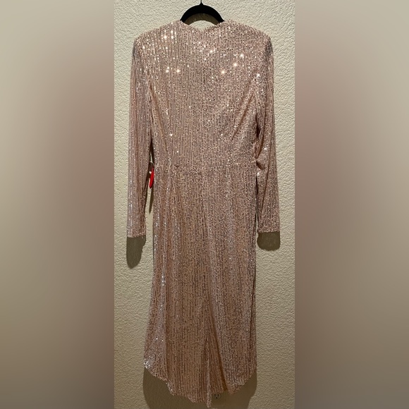 NWOT Mac Duggal Sequins Gown Dress Rose Gold Color Size 10 - Picture 7 of 11